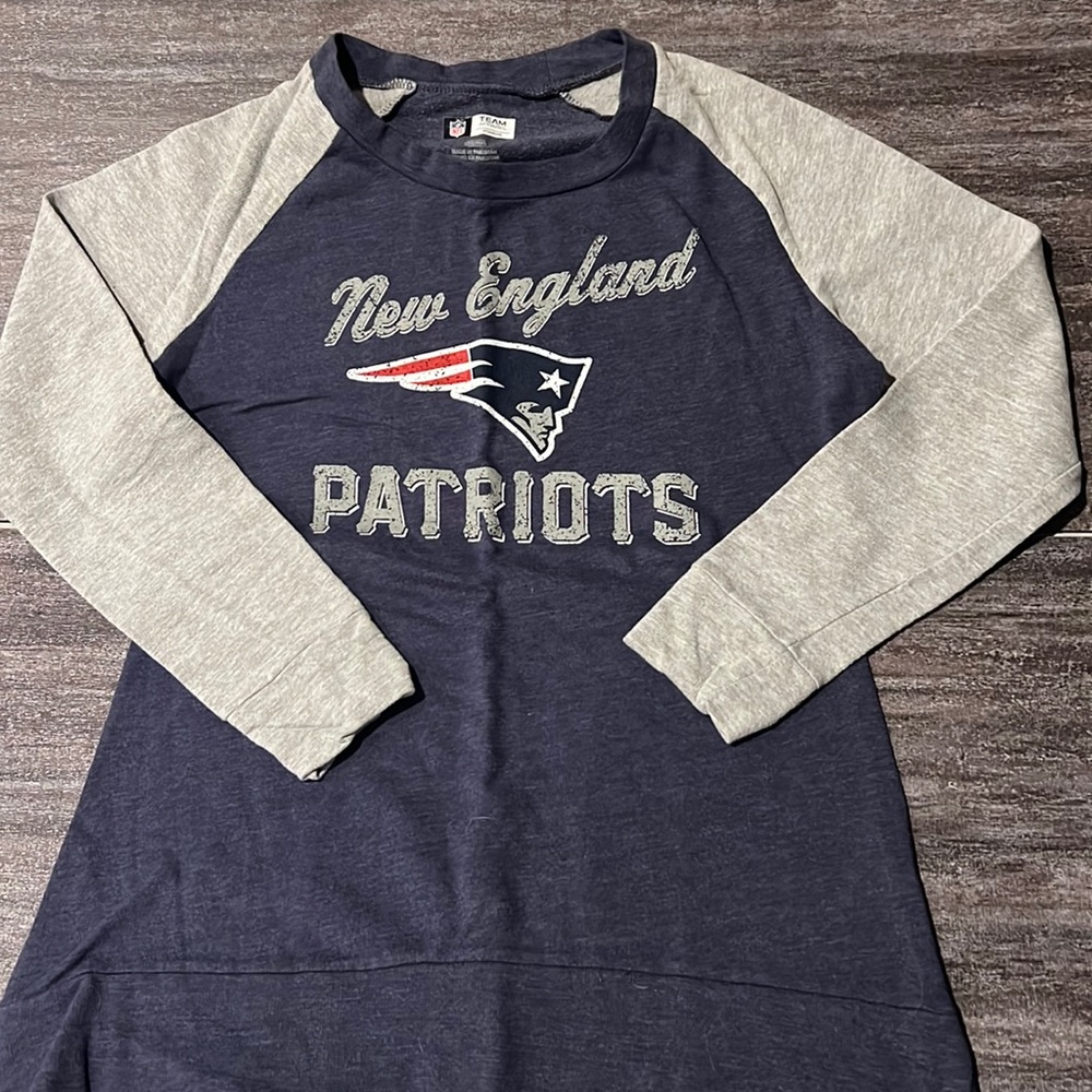 Women’s Patriots long sleeve T-Shirt